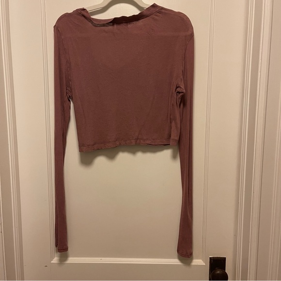 Urban Outfitters - Mauve top - Picture 2 of 6